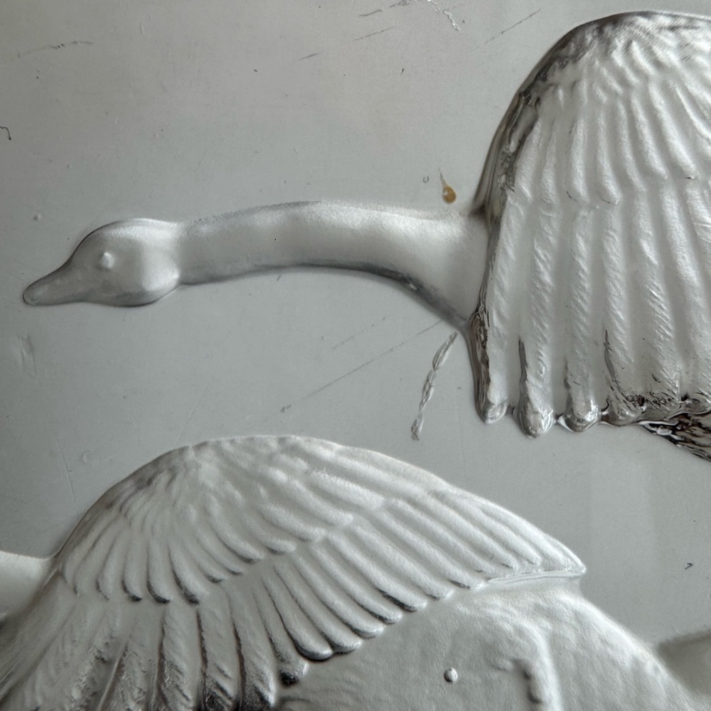 Crystal Flying Goose Paperweight - Picture 4 of 14